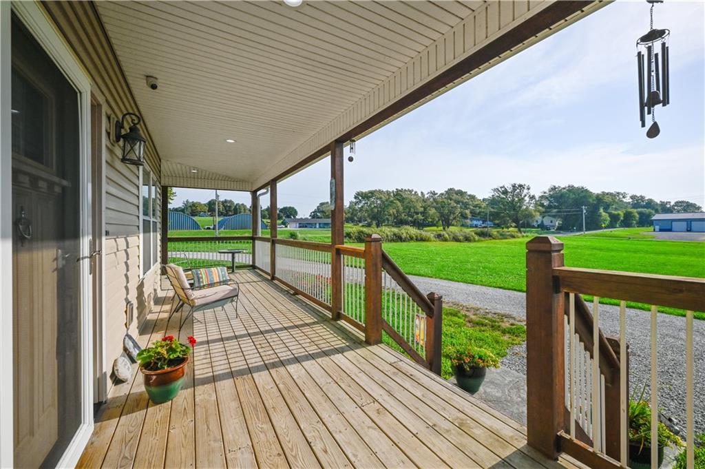 Listing Photo MLS #HMS2567079