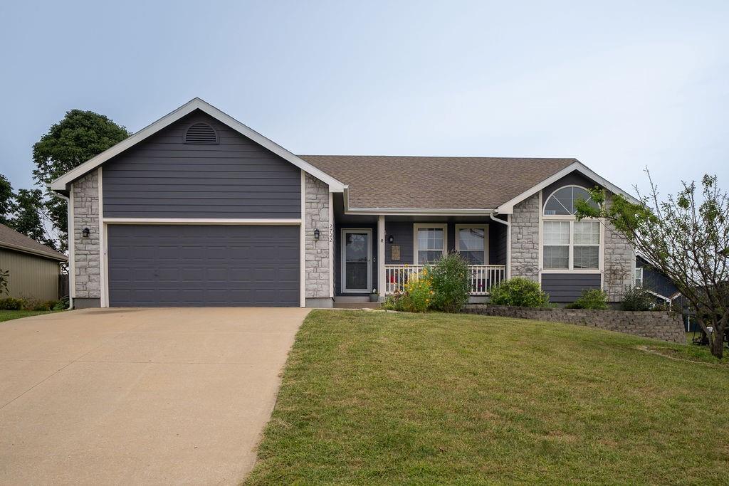 Listing Photo MLS #HMS2567853