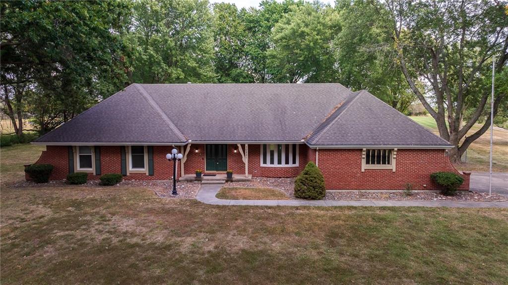 Listing Photo MLS #HMS2567892