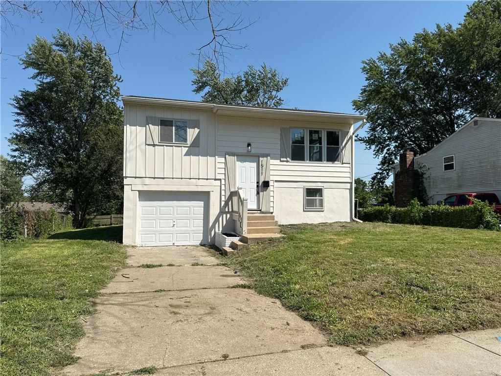 Listing Photo MLS #HMS2568181