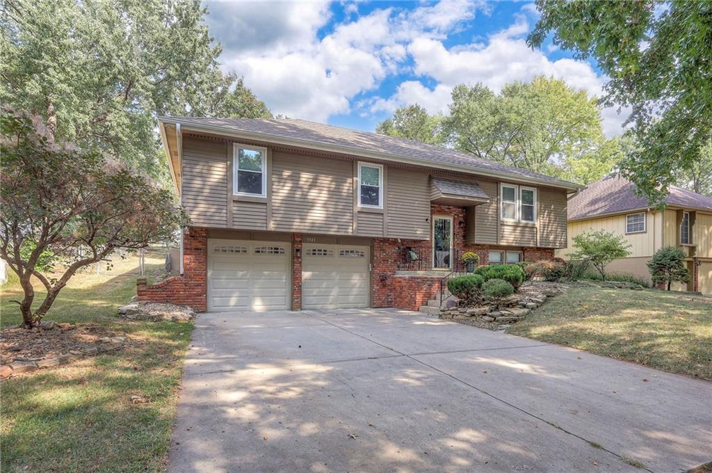 Listing Photo MLS #HMS2568553