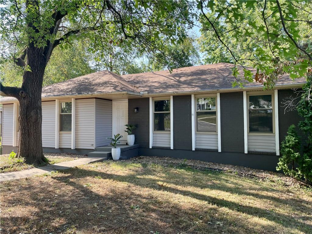 Listing Photo MLS #HMS2569246