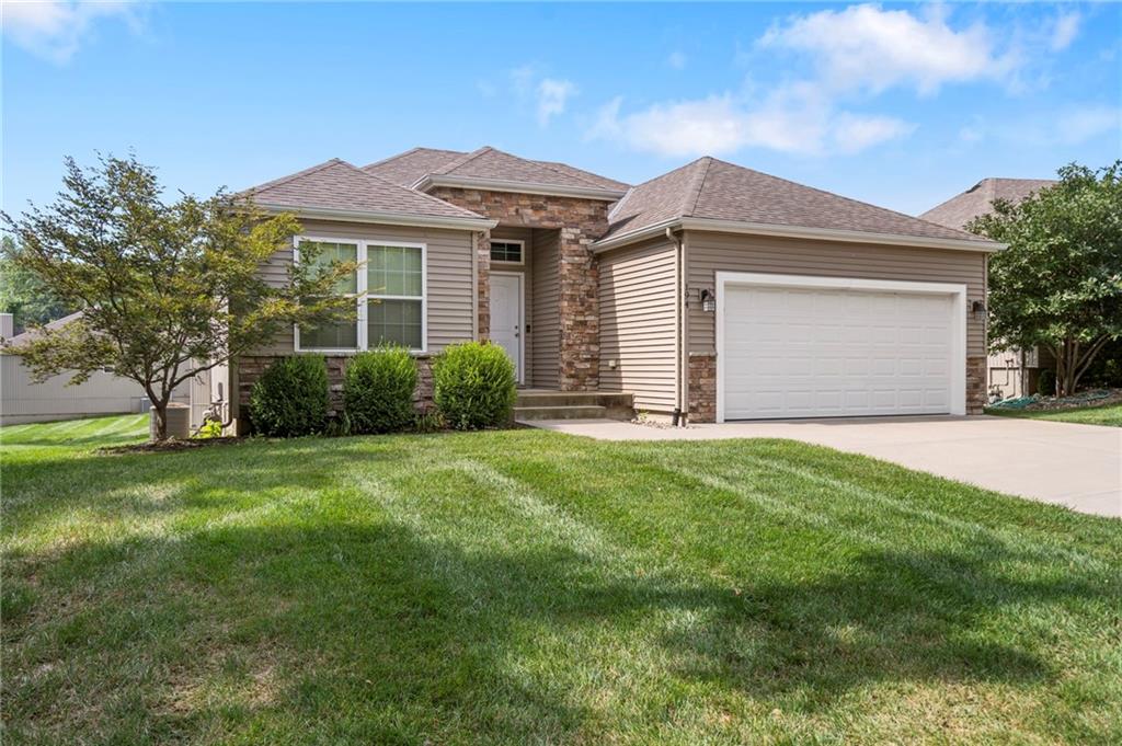 Listing Photo MLS #HMS2569262