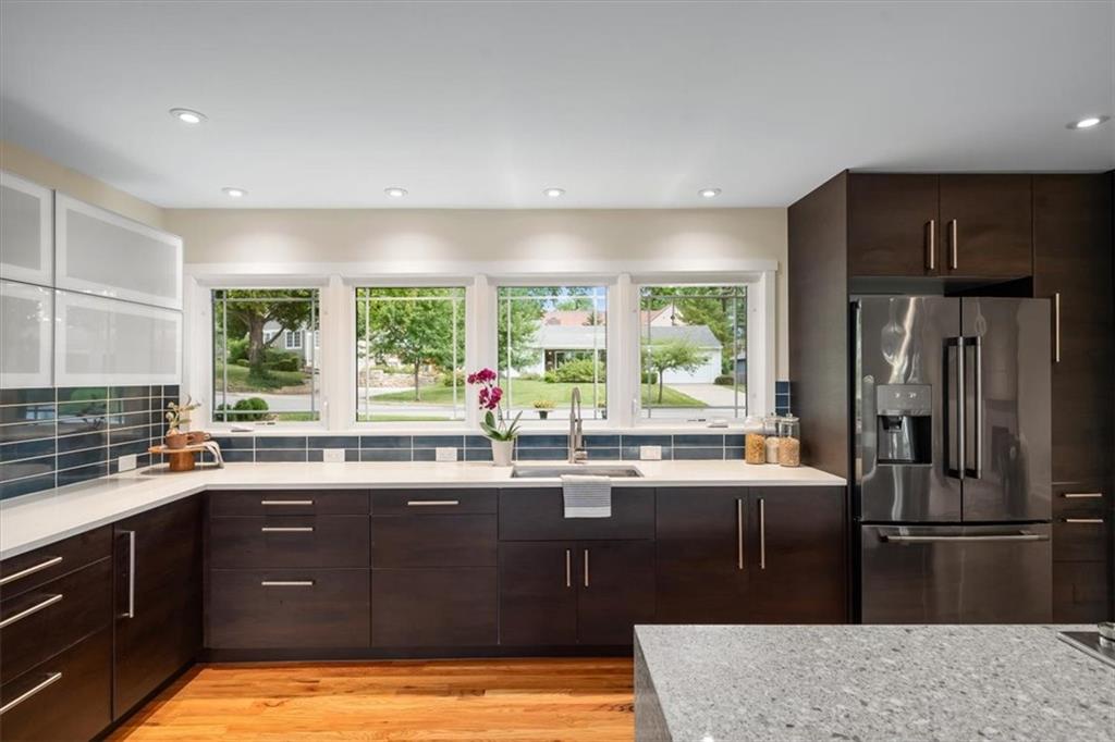 Listing Photo MLS #HMS2569591