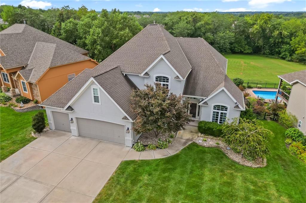 Listing Photo MLS #HMS2569666