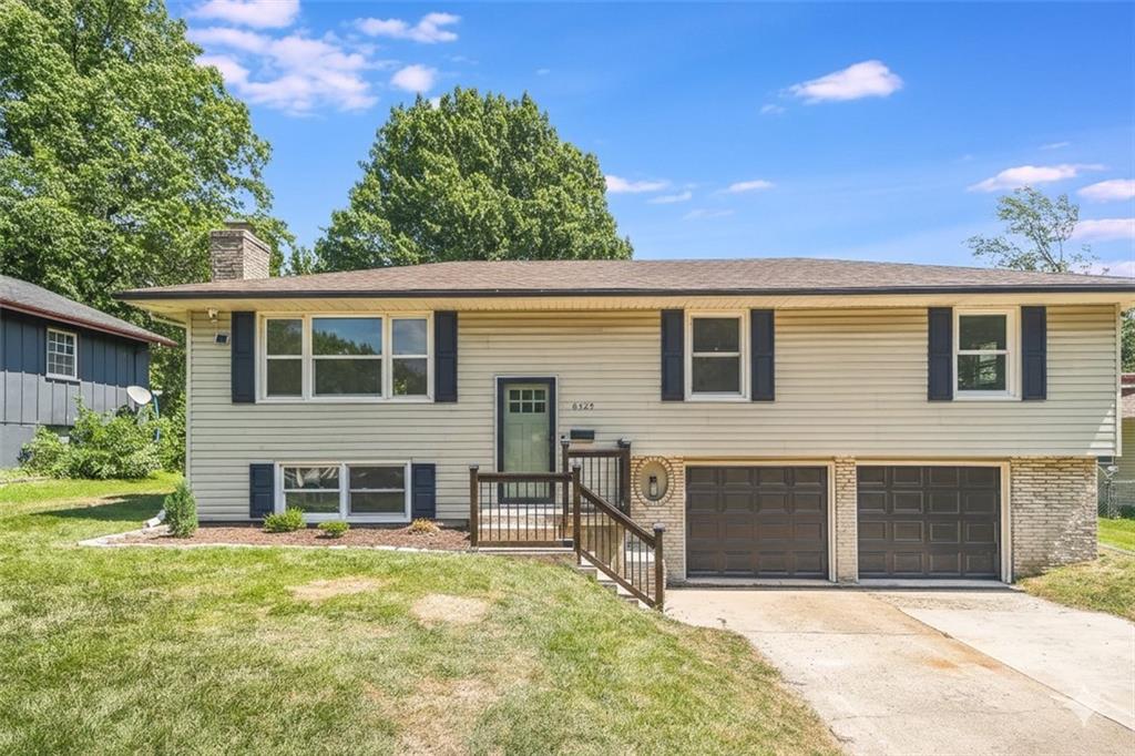 Listing Photo MLS #HMS2569830