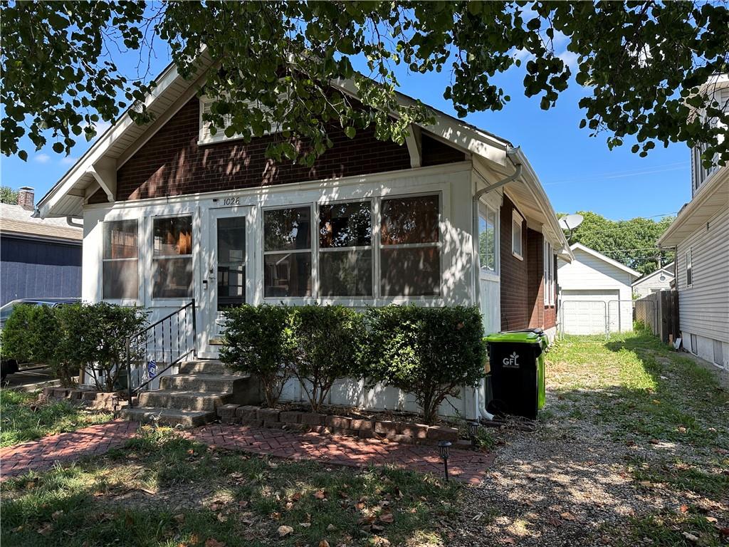 Listing Photo MLS #HMS2569976