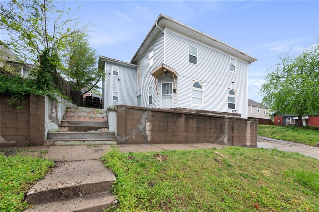Listing Photo MLS #HMS2570689