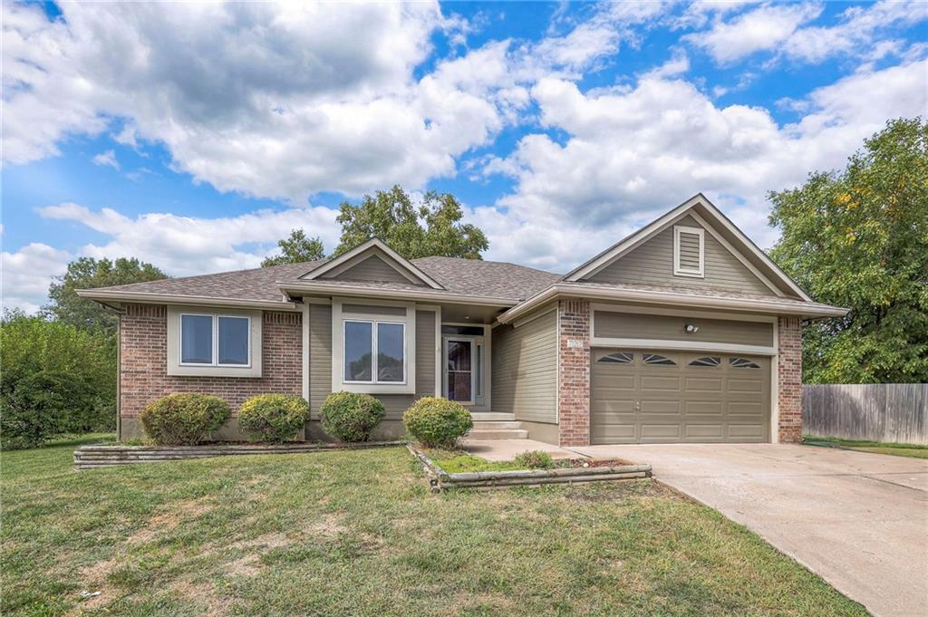 Listing Photo MLS #HMS2570770