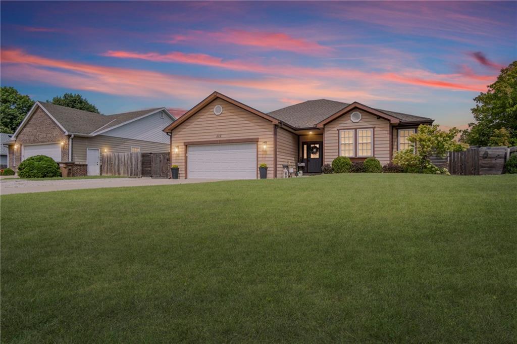 Listing Photo MLS #HMS2571110