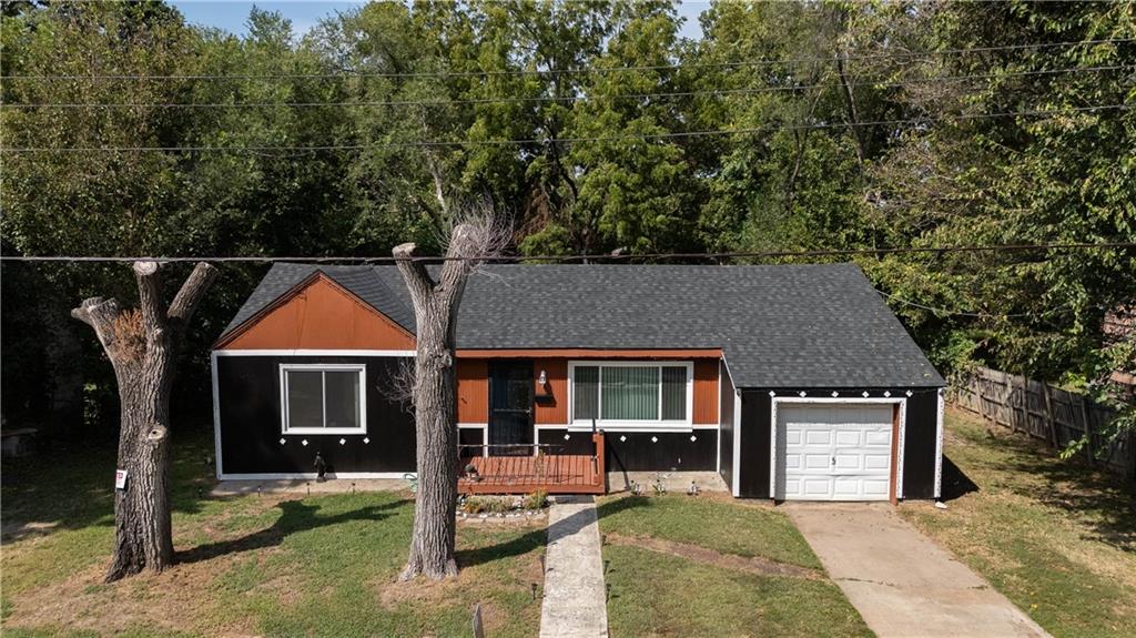 Listing Photo MLS #HMS2571507