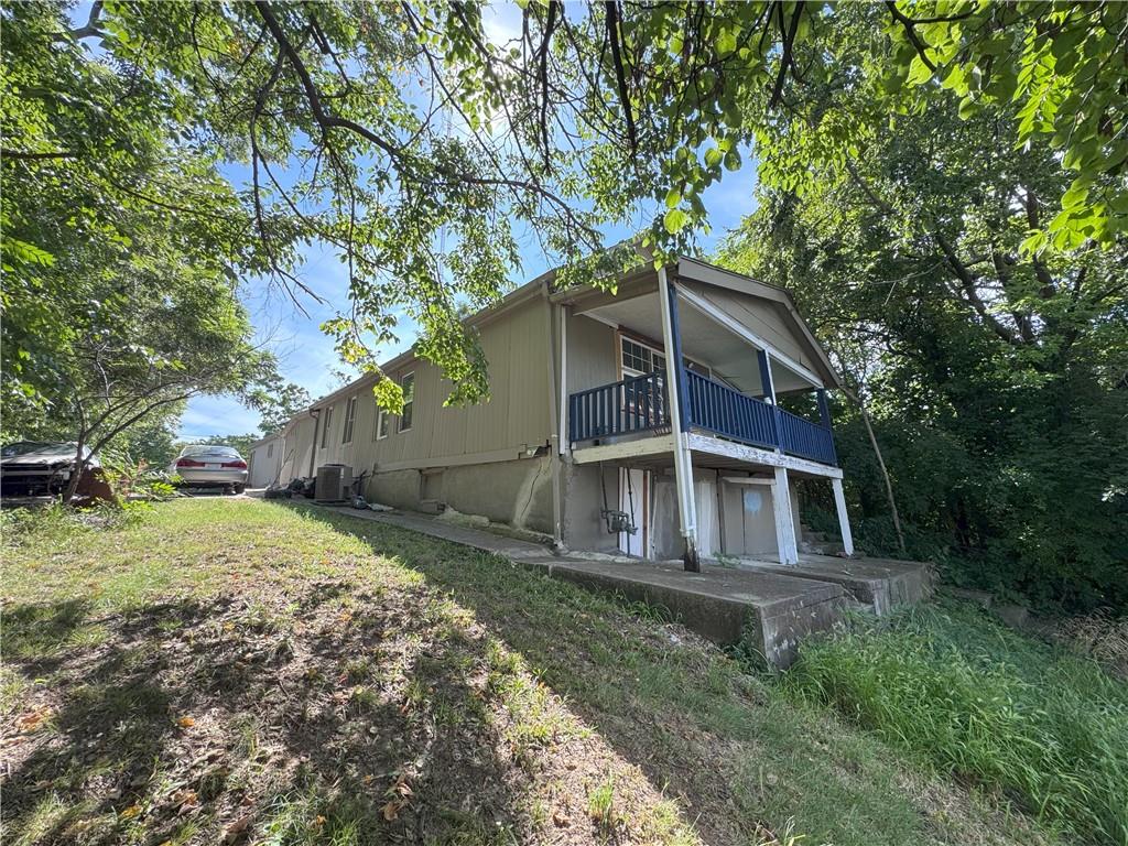 Listing Photo MLS #HMS2571894