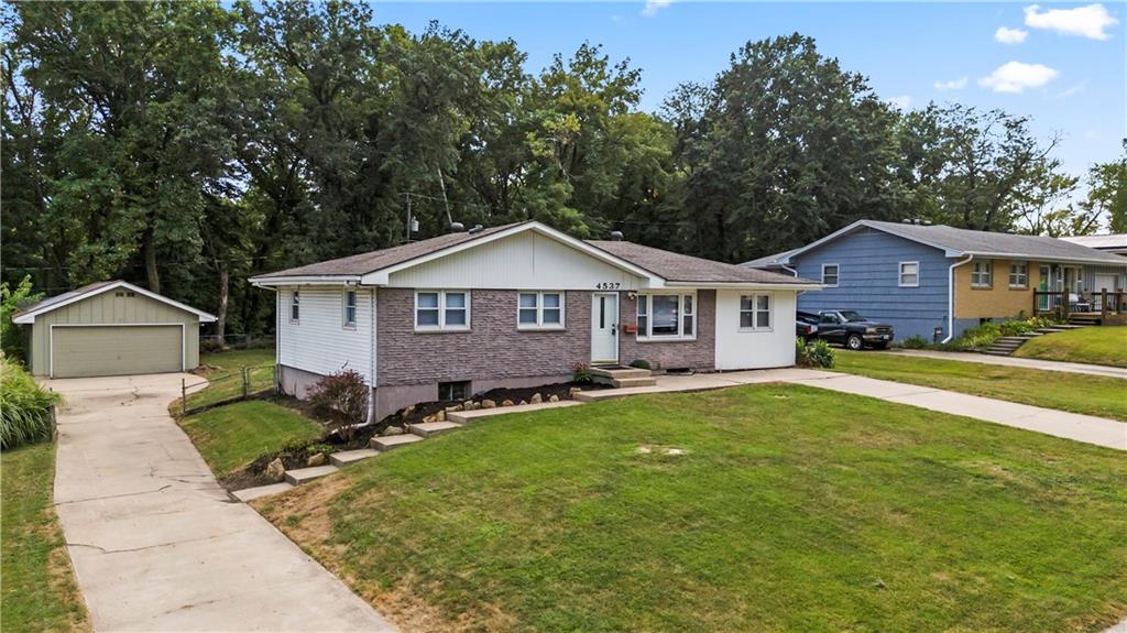 Listing Photo MLS #HMS2572096