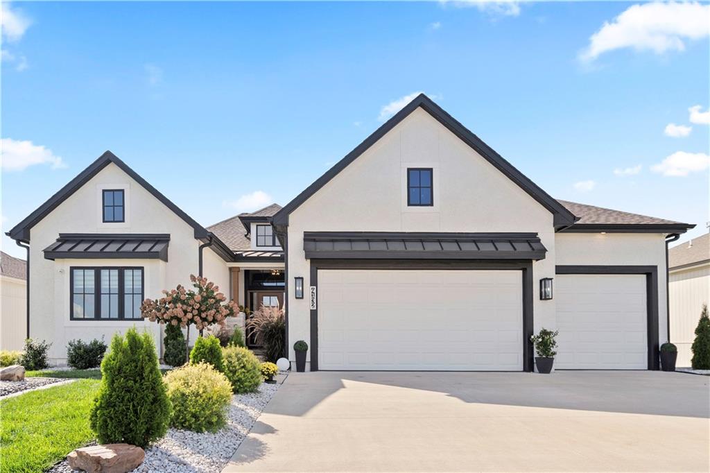 Listing Photo MLS #HMS2572212