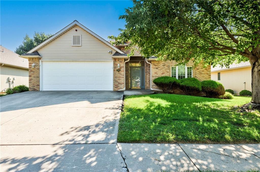 Listing Photo MLS #HMS2572245