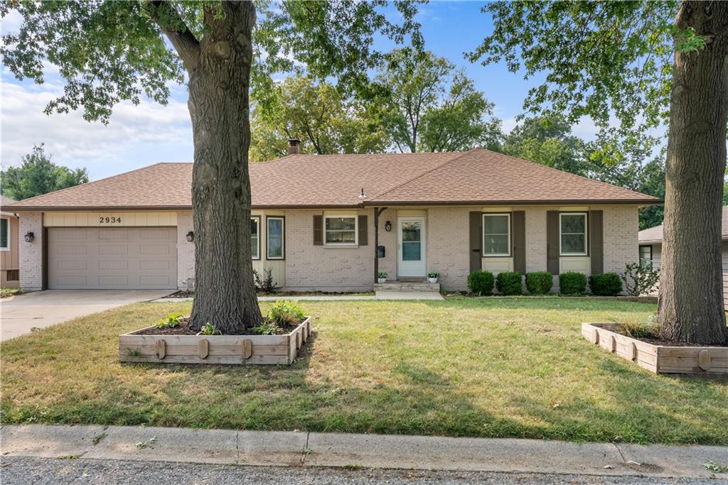 Listing Photo MLS #HMS2572310