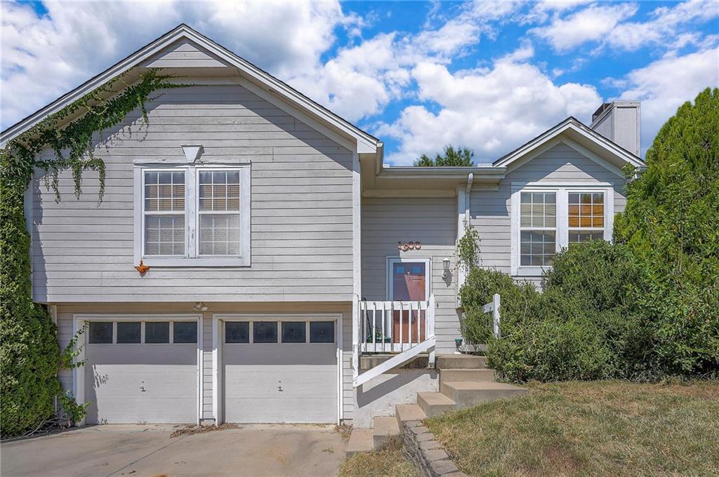 Listing Photo MLS #HMS2572594