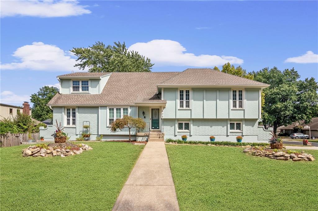 Listing Photo MLS #HMS2572602