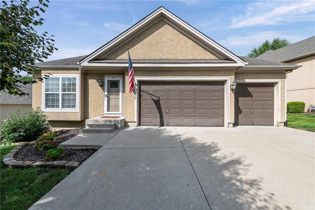 Listing Photo MLS #HMS2572740