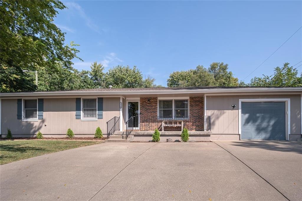 Listing Photo MLS #HMS2572749