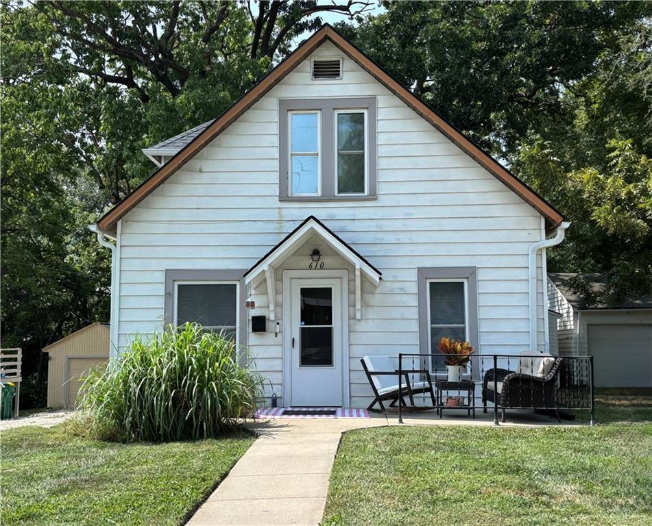 Listing Photo MLS #HMS2573806