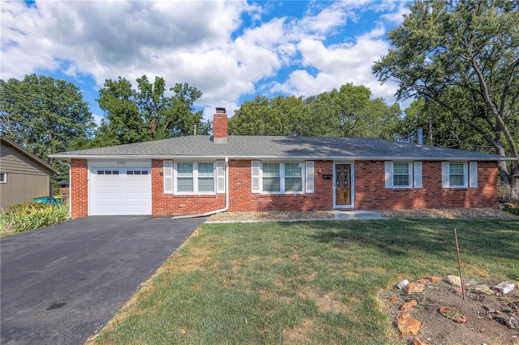 Listing Photo MLS #HMS2573875