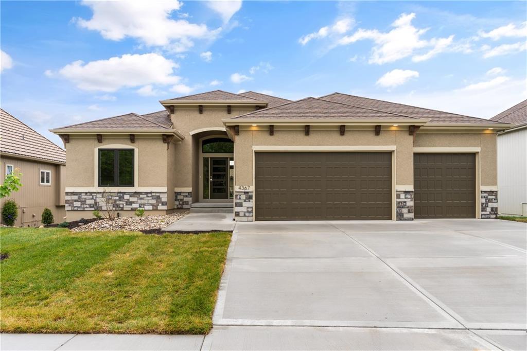 Listing Photo MLS #HMS2573903