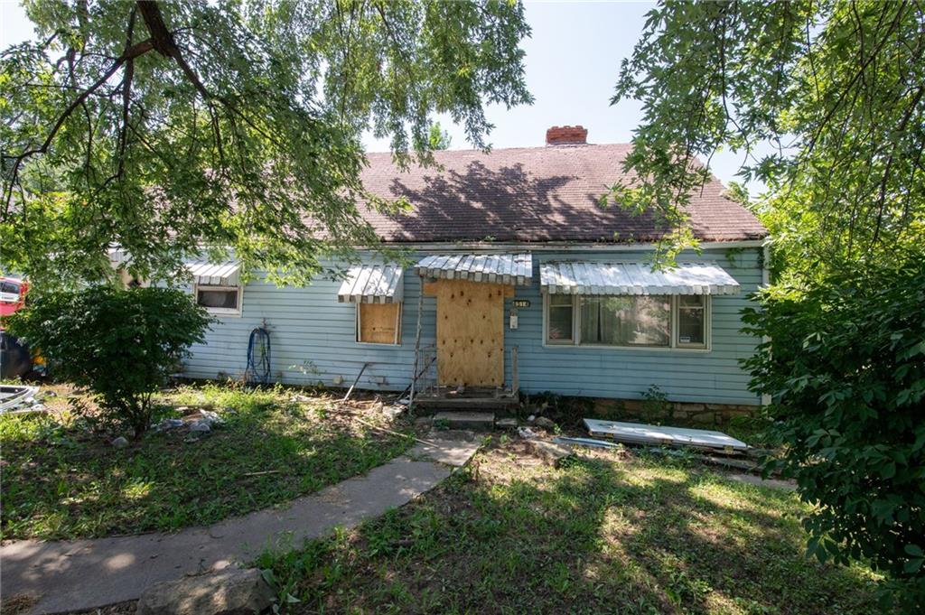 Listing Photo MLS #HMS2573971