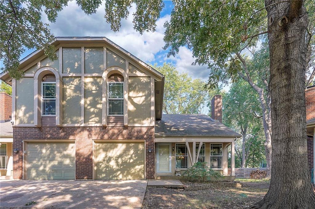 Listing Photo MLS #HMS2573996