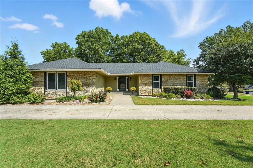 Listing Photo MLS #HMS2574002