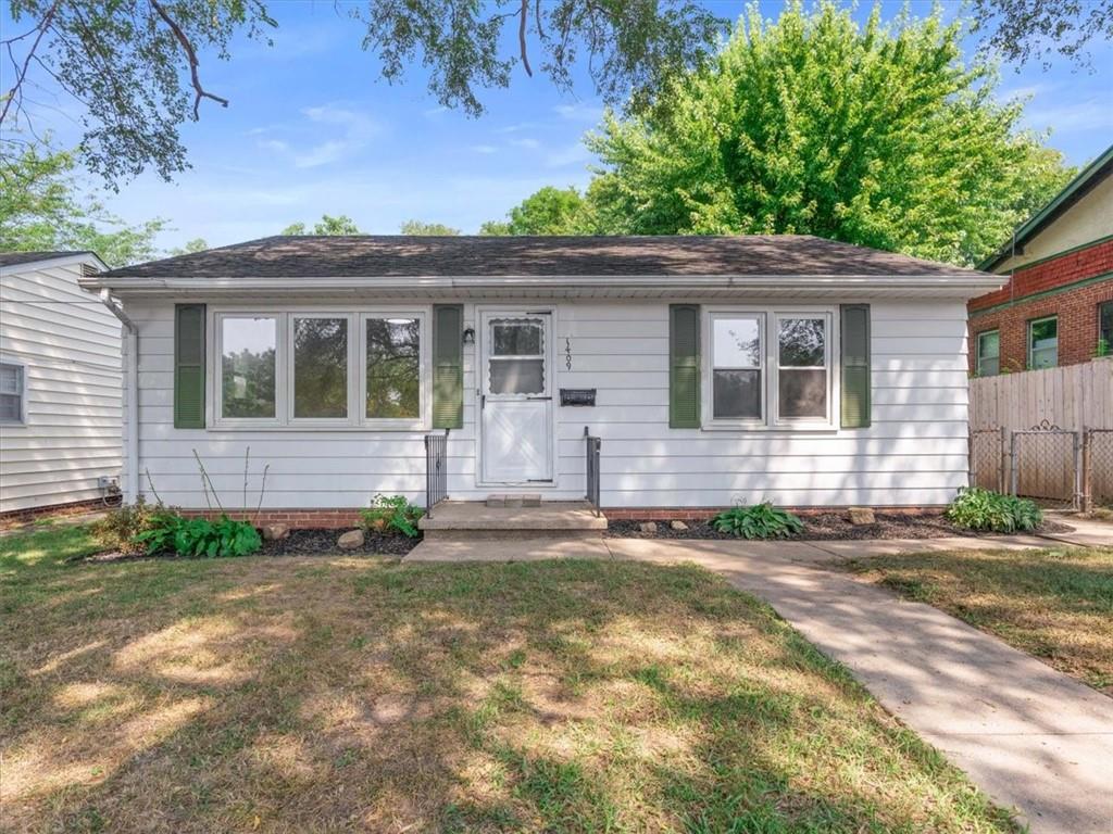 Listing Photo MLS #HMS2574031