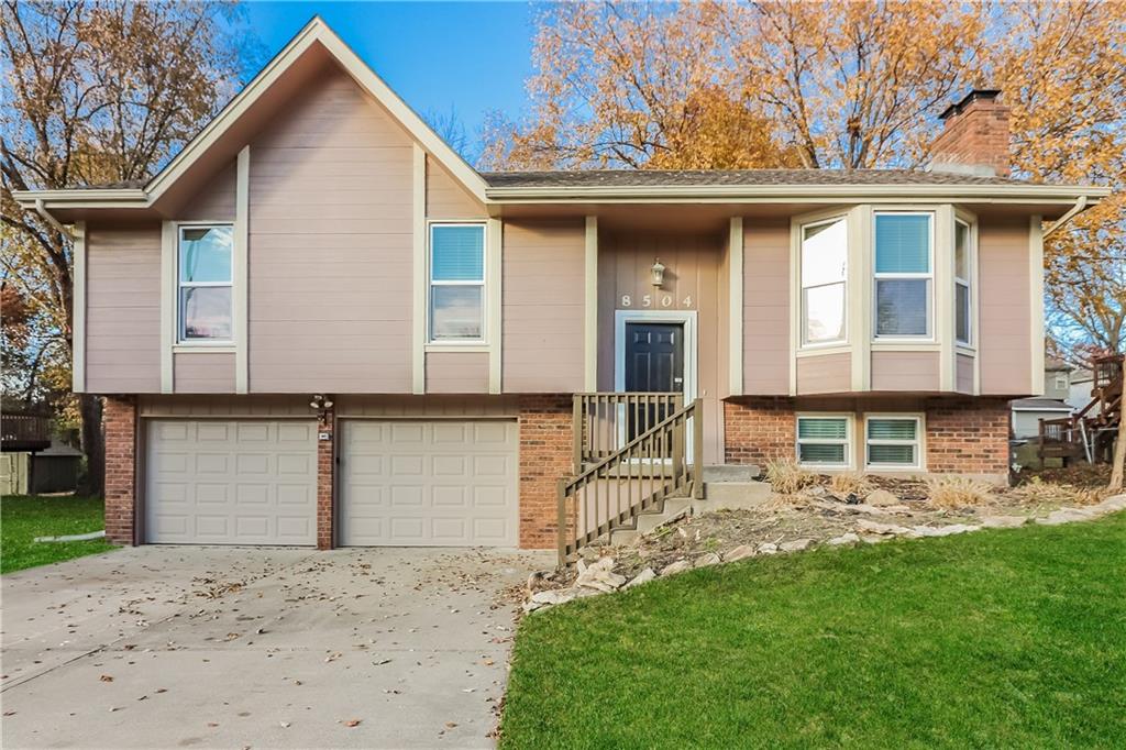 Listing Photo MLS #HMS2574106