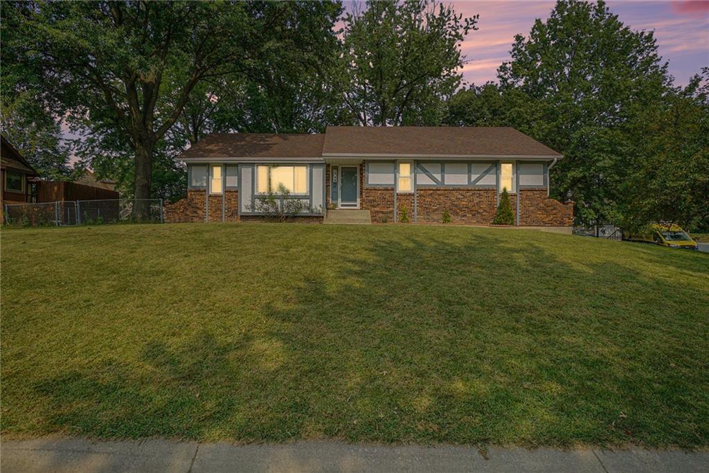 Listing Photo MLS #HMS2574128