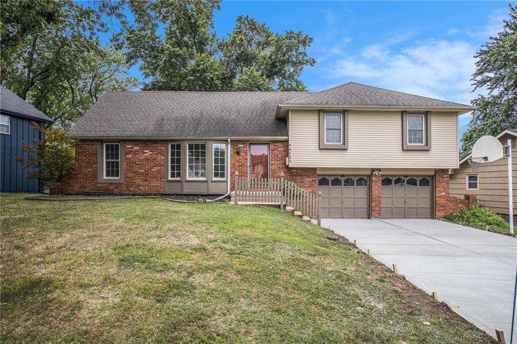 Listing Photo MLS #HMS2574156