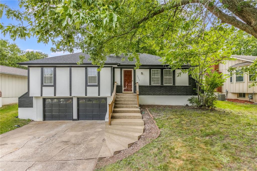 Listing Photo MLS #HMS2574225