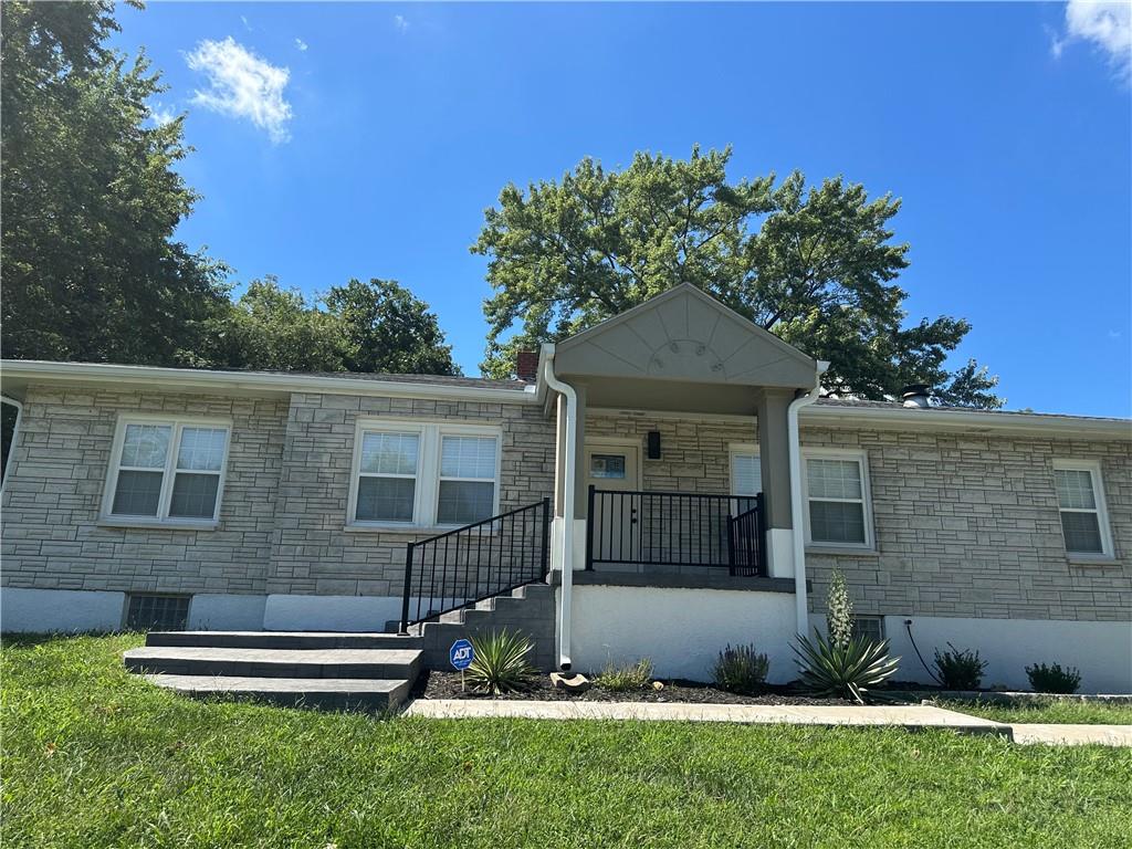 Listing Photo MLS #HMS2574297