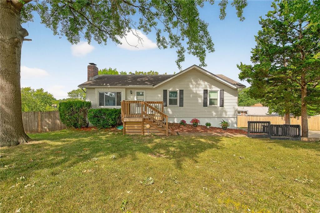 Listing Photo MLS #HMS2574304