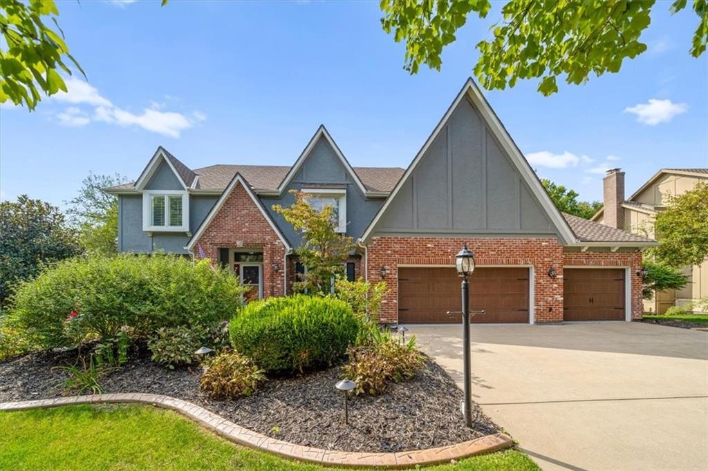 Listing Photo MLS #HMS2574423