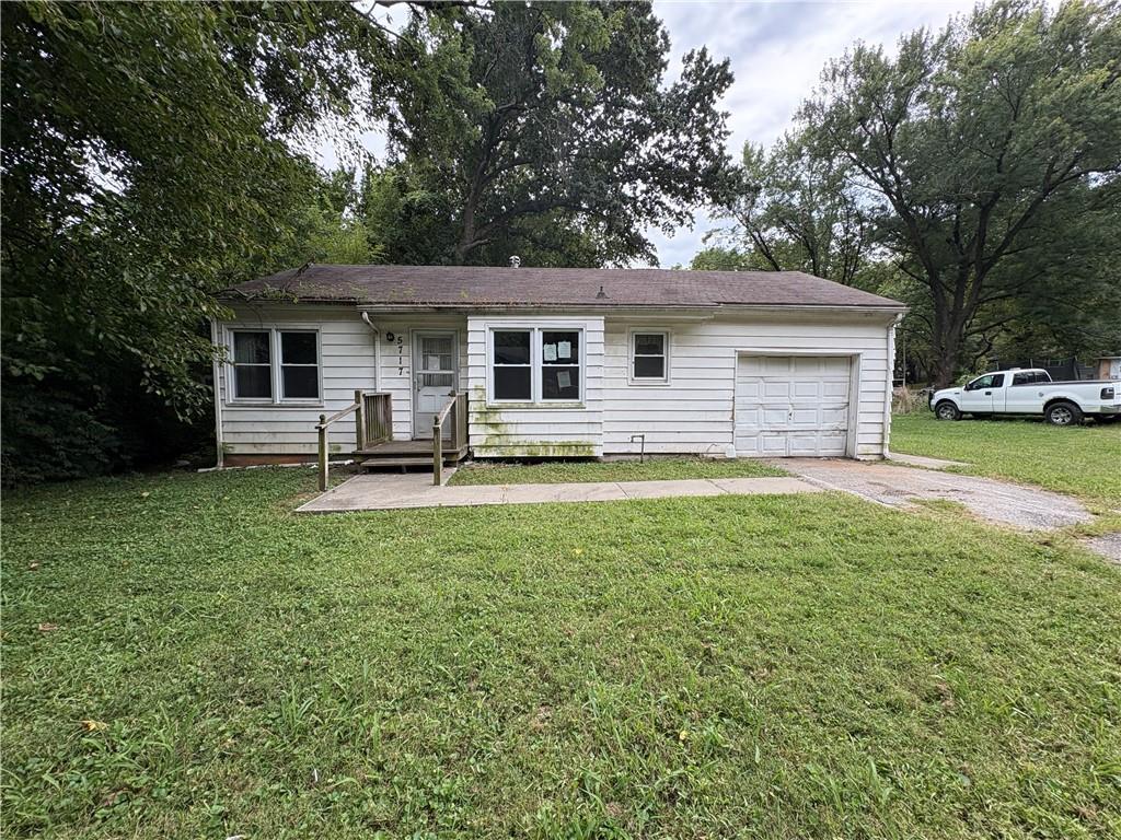 Listing Photo MLS #HMS2574436