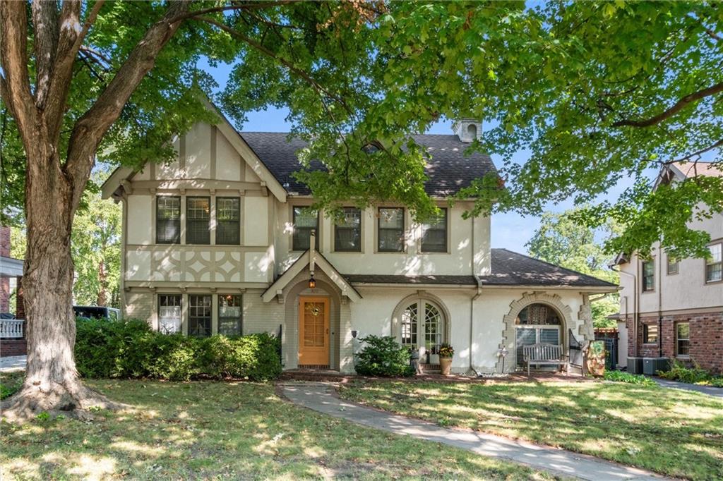 Listing Photo MLS #HMS2574540
