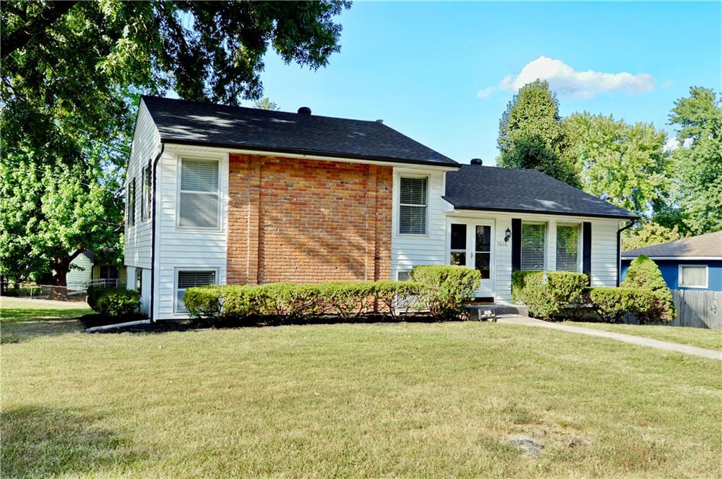 Listing Photo MLS #HMS2574603