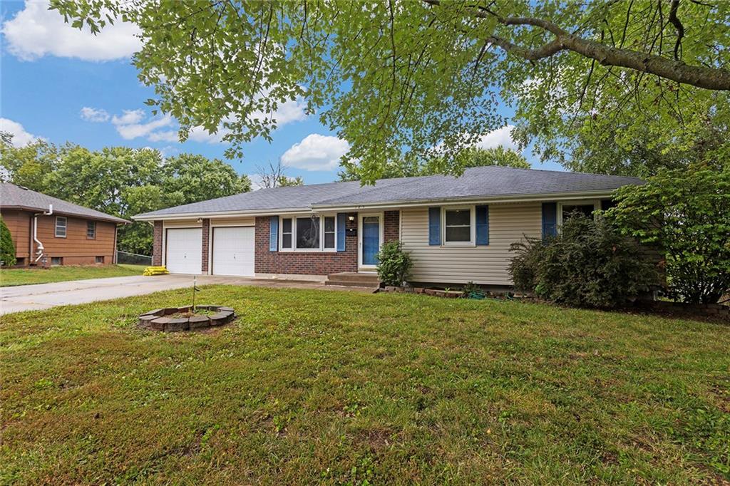 Listing Photo MLS #HMS2574778