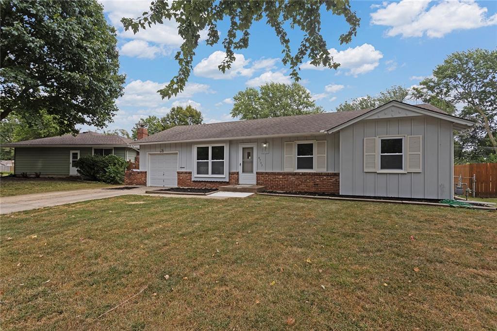 Listing Photo MLS #HMS2574782
