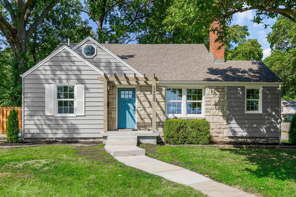 Listing Photo MLS #HMS2574897