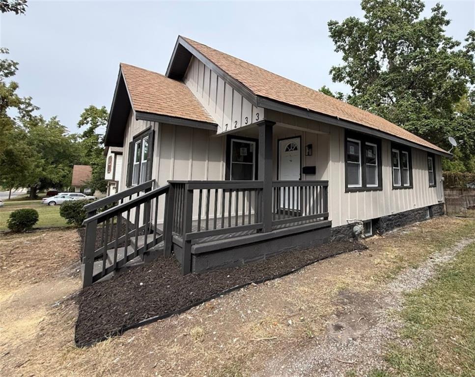 Listing Photo MLS #HMS2575113