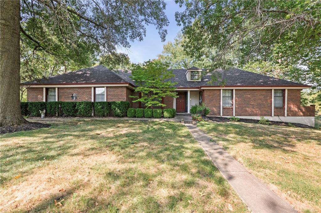 Listing Photo MLS #HMS2575229