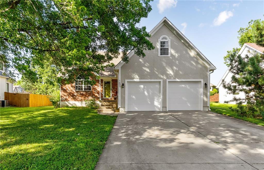 Listing Photo MLS #HMS2575352