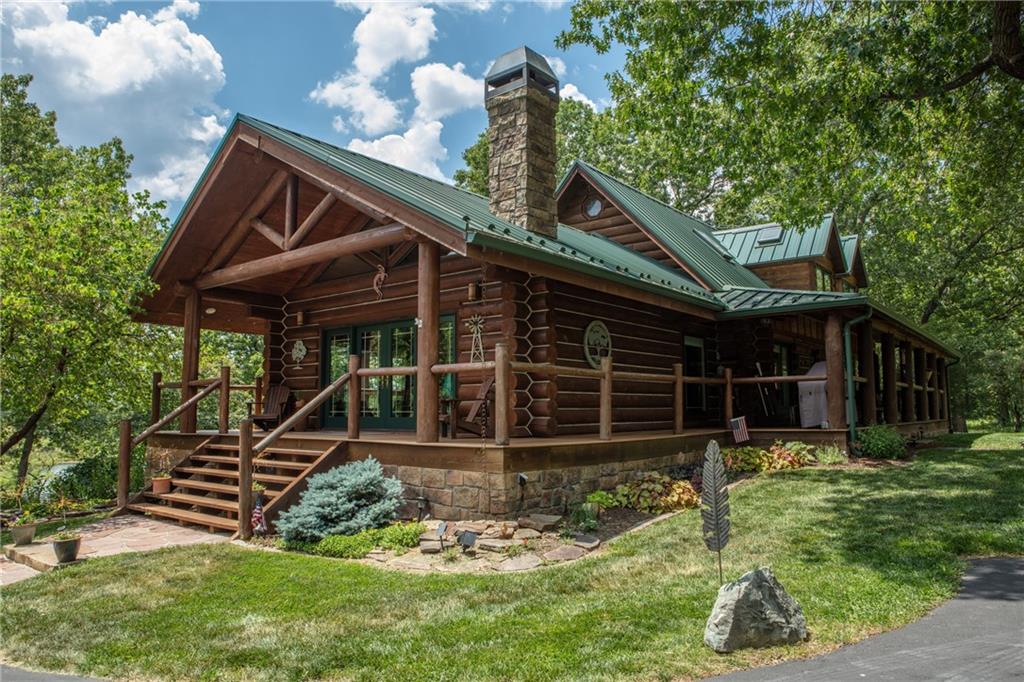 Listing Photo MLS #HMS2575354