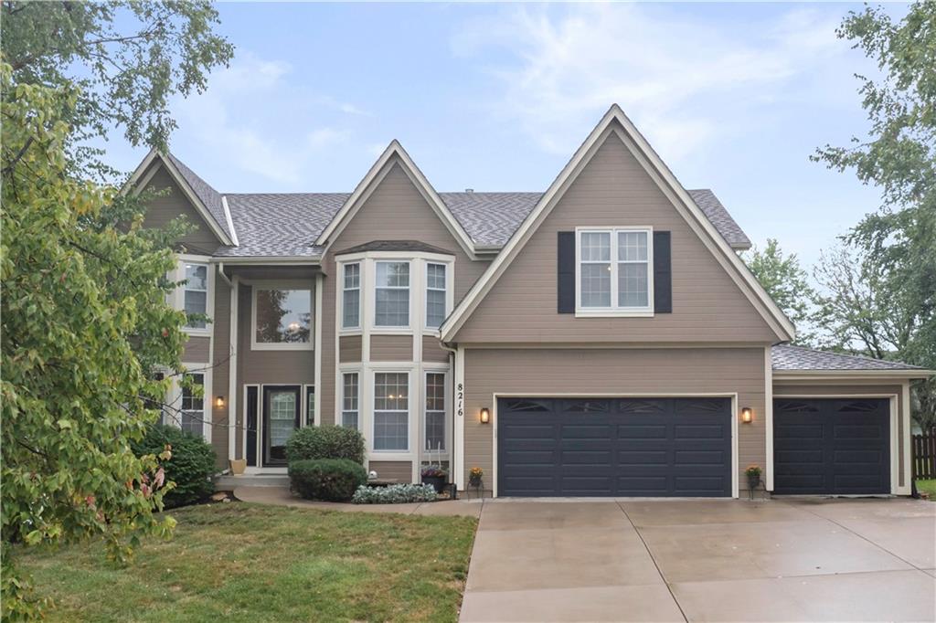 Listing Photo MLS #HMS2575386