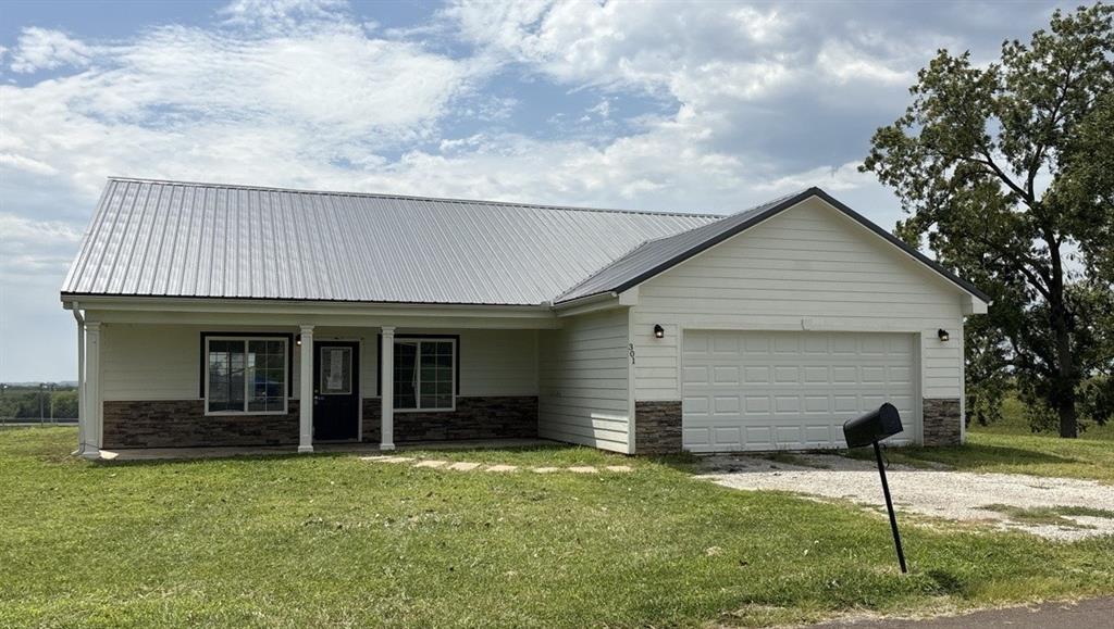 Listing Photo MLS #HMS2575398
